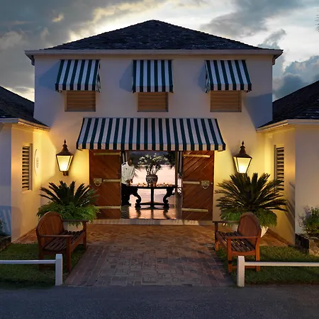 Round Hill Hotel & Villas-3